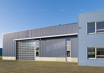 Промышленные ворота с панорамным остеклением Doorhan ISD02 (4600х4800)